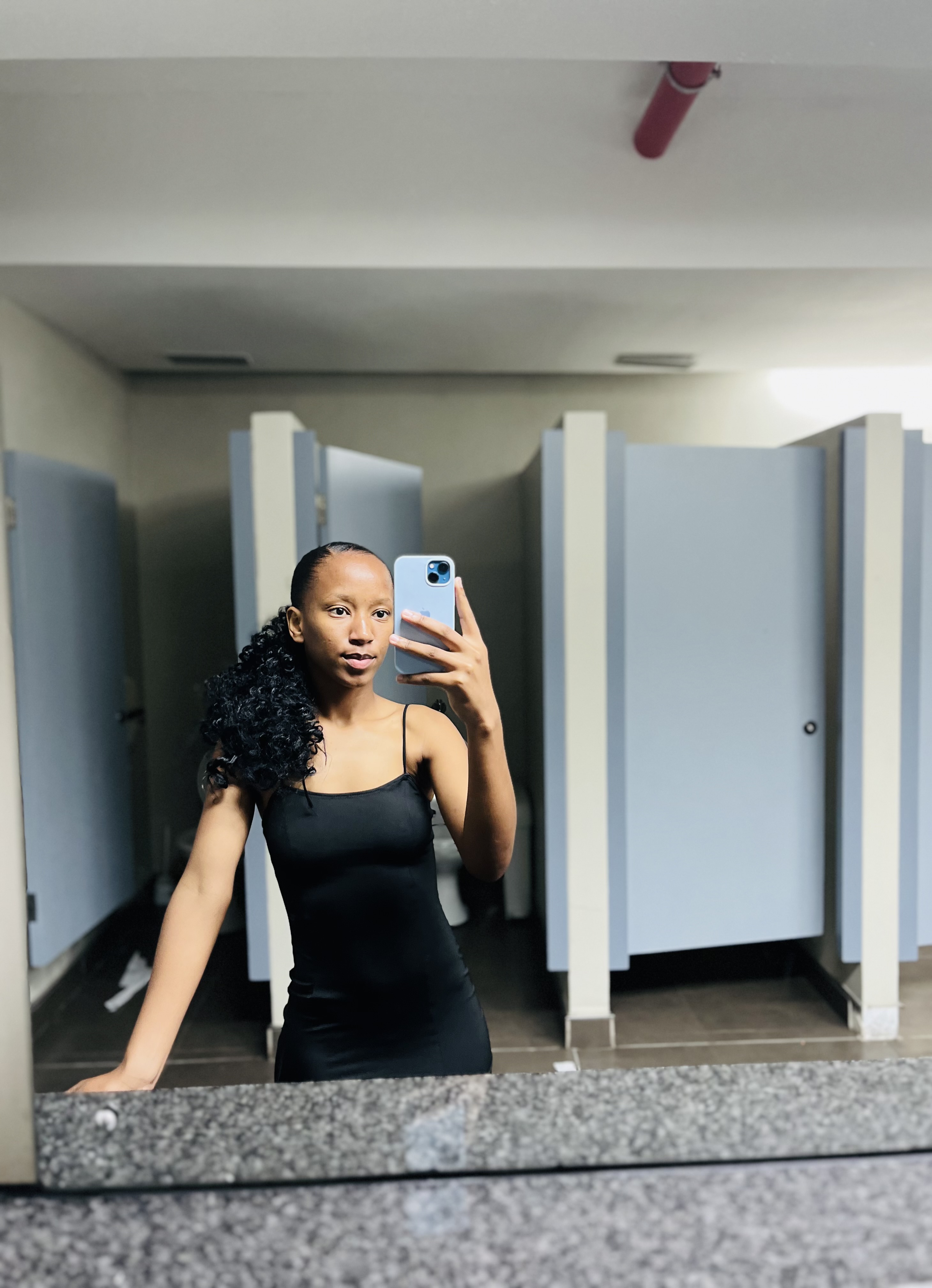 Esethu Mpakati